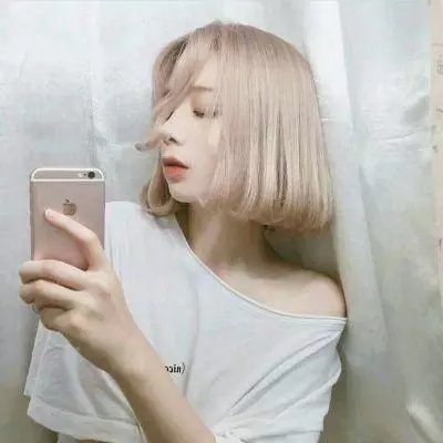 卿何薄命